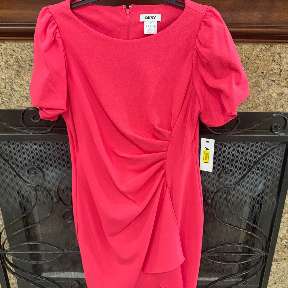 NWT DKNY Size 8 Women's Hot Pink Dress Short Bubble Sleeve Round Neck Above Knee